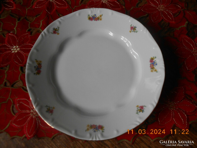 Zsolnay virágcsokor mintás lapos tányér I