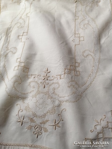 Embroidered, sling tablecloth