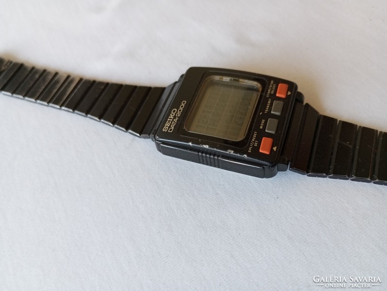 Retro seiko data-2000, men's quartz watch for sale!