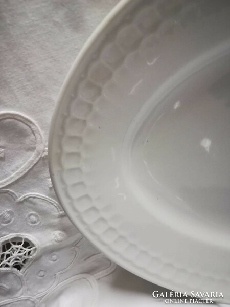 Zsolnay porcelán kínáló tál "Hungária" sorozat