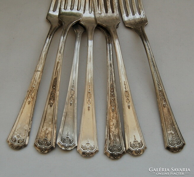 Antique tudor plate dining forks made in usa