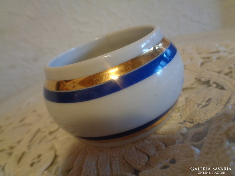 Zsolnay napkin ring