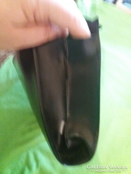Black color discreet elegant theatre-going casual leather women's handbag condition 20x26cm according to pictures