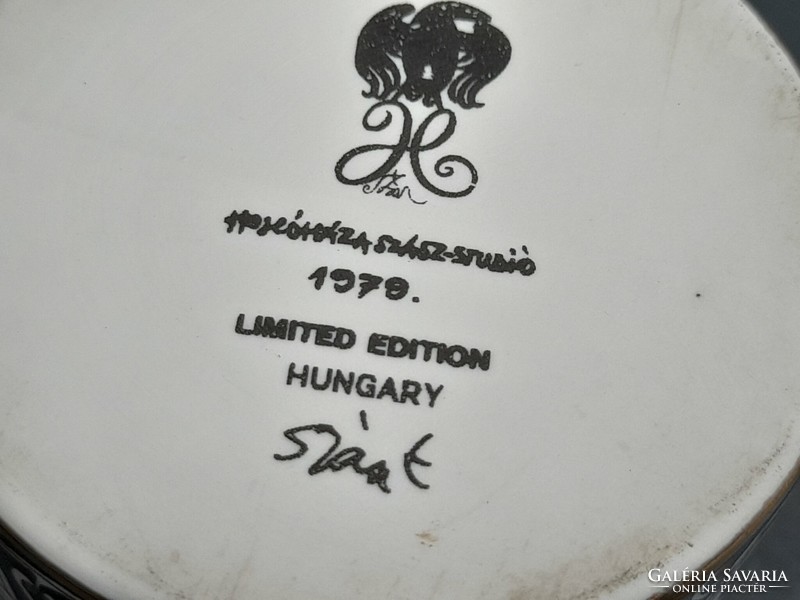 Limited edition Saxon Endre Hólloháza porcelain cream jar