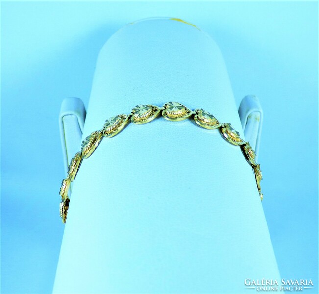 Dazzling, ﻿14k gold bracelet!!!