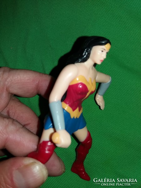 Retro trafikáru bazáráru Wonder Woman Marvel fantasy figura hős akció játék 10 cm a képek szerint