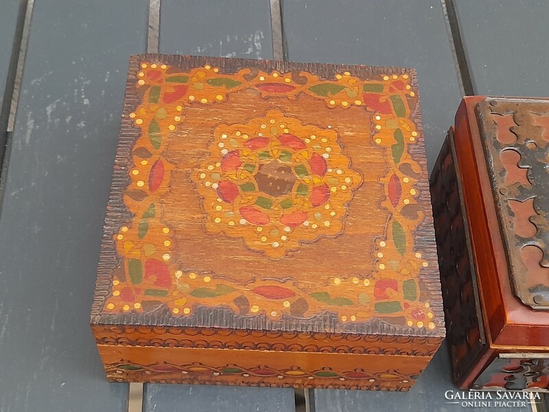 Old Russian vinyl ashtrays + jewelry boxes in one