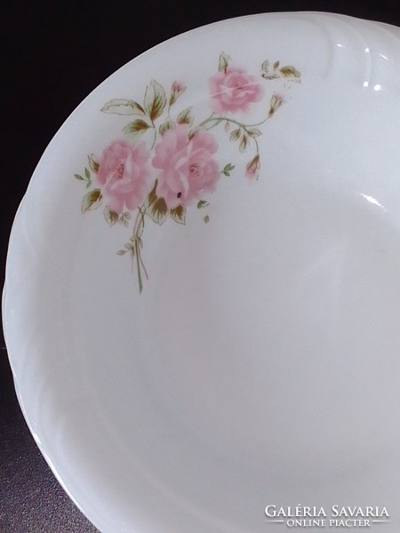 Porcelain bowl, decorative fine piece!