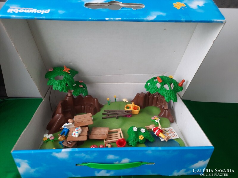 Playmobil 4450 Easter preparations, including box