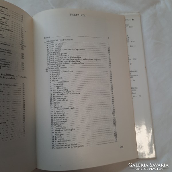 László Castiglione: the greats of antiquity academic publishing house 1982