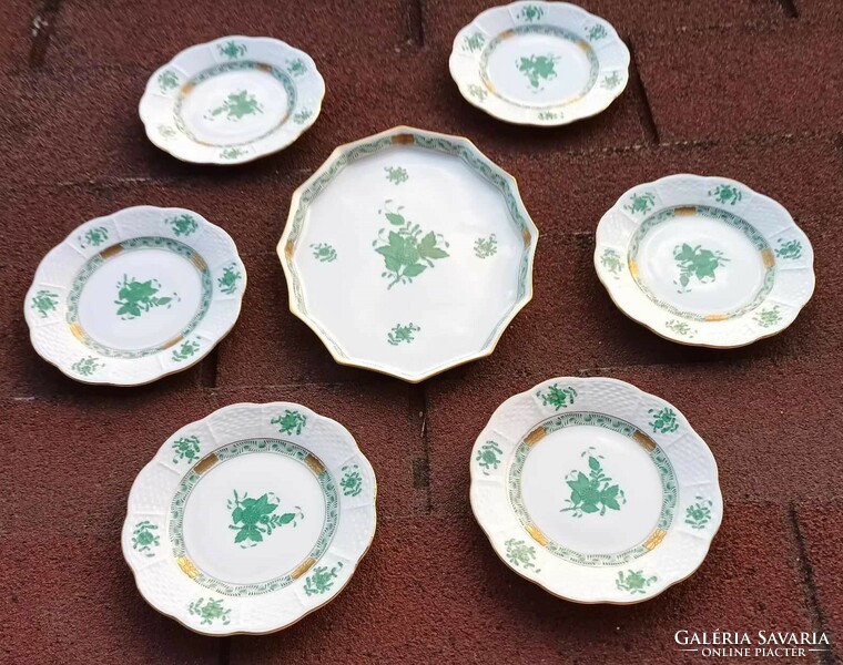 Herend Apony pattern cake plate set