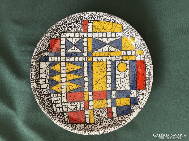 Retro craftsman ceramic wall plate decorated with geometric patterns (c0018)