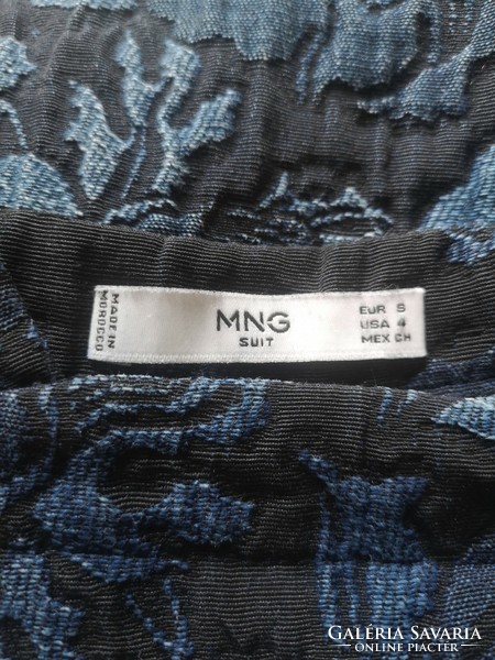 Mango s, m minidress, size 38-40, dark blue floral cotton material