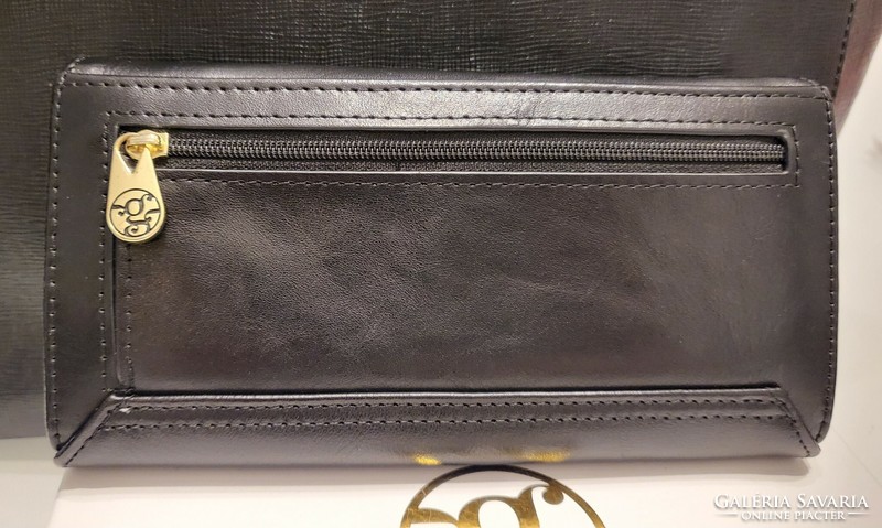 Gregorio leather wallet