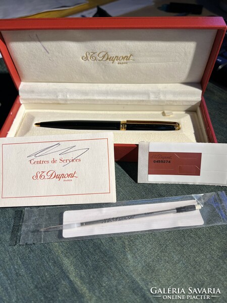 S.T. Dupont pen