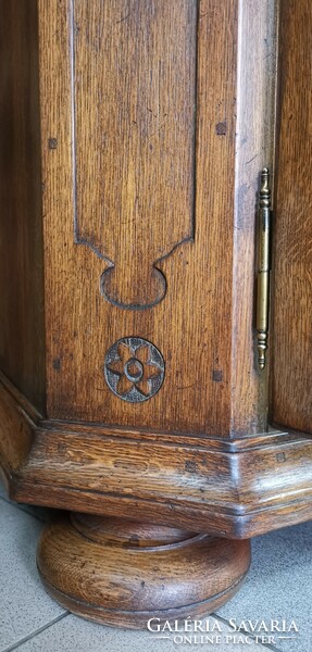 Oak sideboard, showcase, cabinet