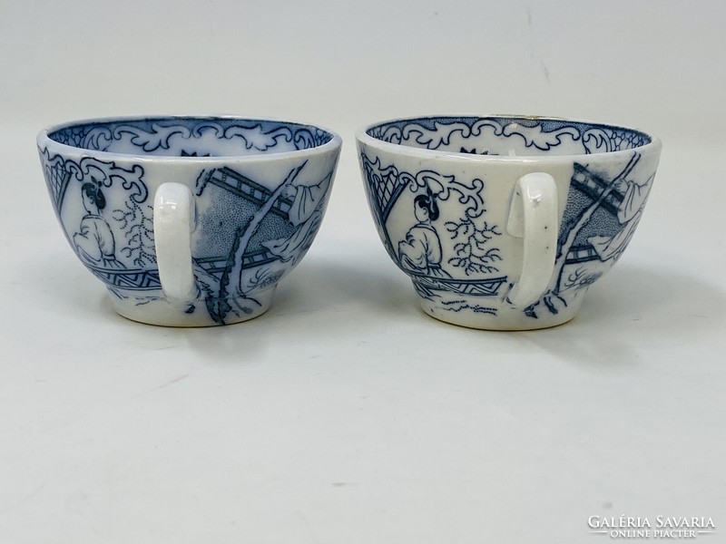 2 antique sarreguemines (??) earthenware coffee cups with cobalt blue Chinese decoration rz