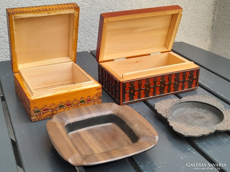 Old Russian vinyl ashtrays + jewelry boxes in one