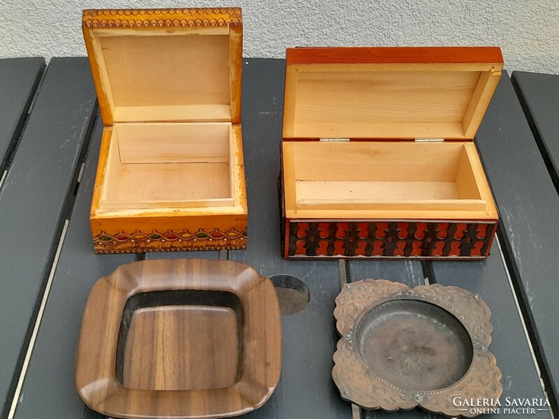 Old Russian vinyl ashtrays + jewelry boxes in one