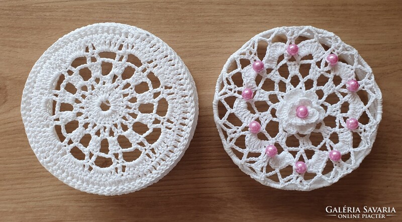 Handmade crochet jewelry storage box decoration