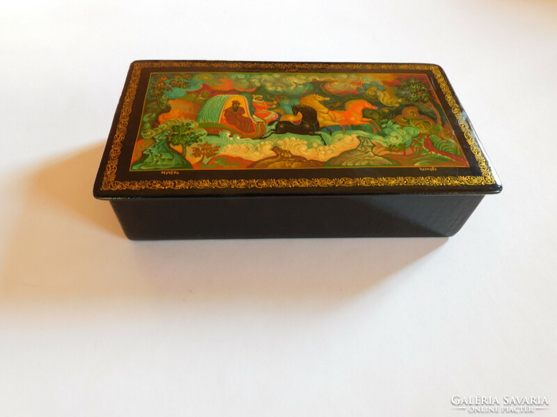 Russian vintage mistera hand painted lacquer box