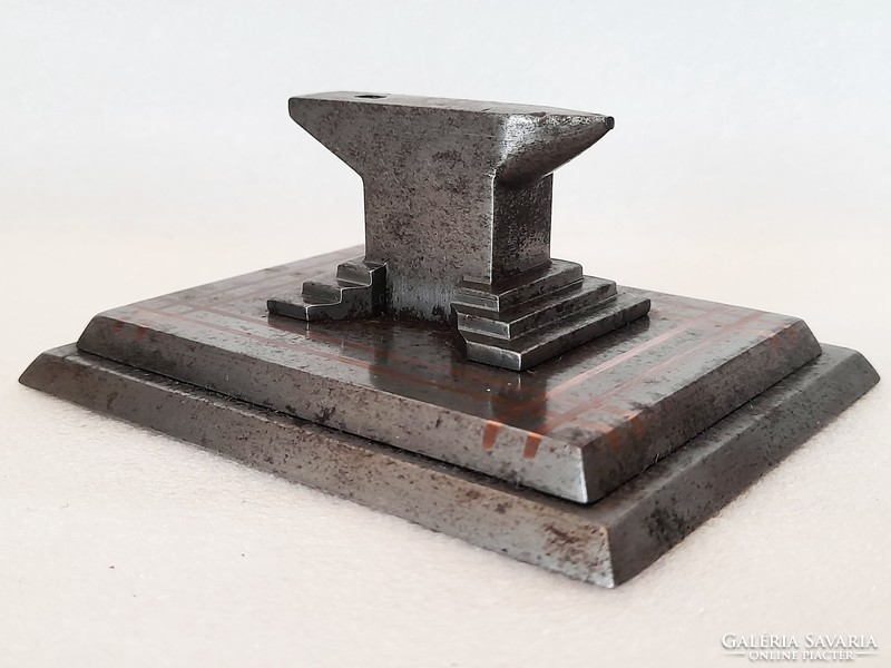 Antik vas üllő, kovácsüllő levélnehezék, íróasztal dísz