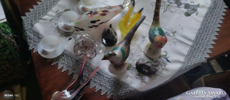 Retro üveg és porcelán tárgyak