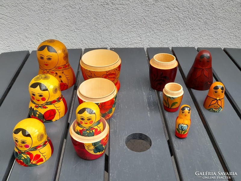 Original Russian matryoshka dolls 8 pieces with original Russian label 1982.