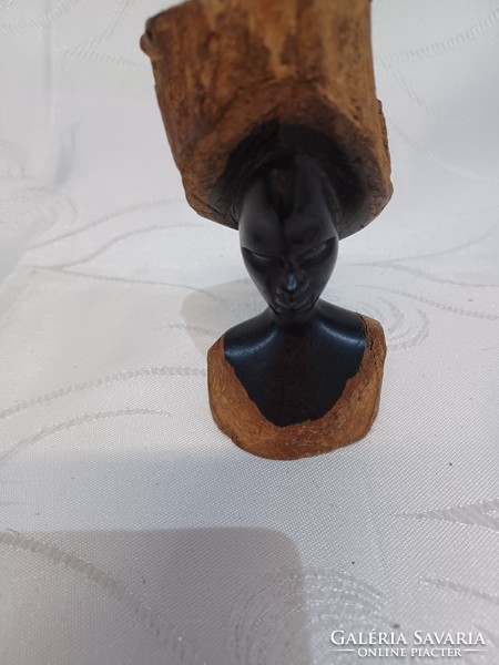 Ebony African woodcarving, sculpture