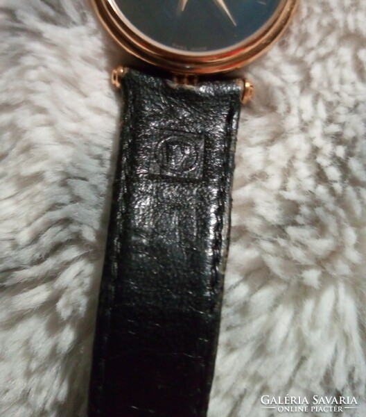 Vintage roamer women's watch