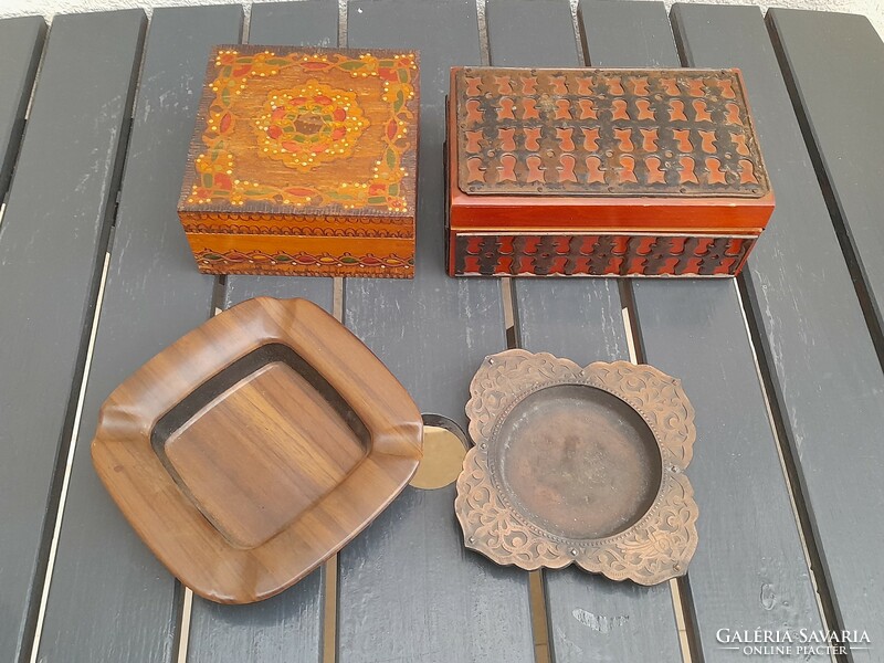 Old Russian vinyl ashtrays + jewelry boxes in one