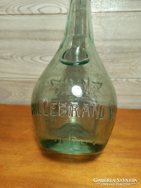 Flawless green Hillebrand Sopron glass