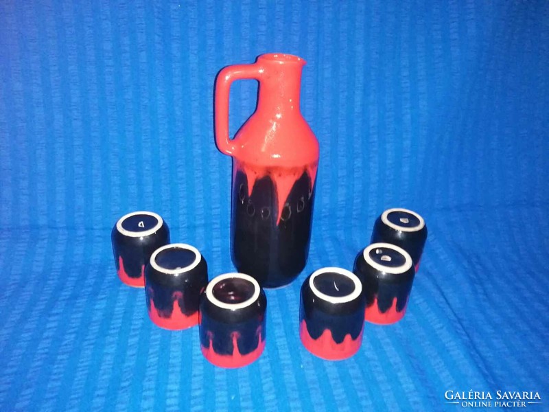 Magyarszombatfa ceramic drinking set