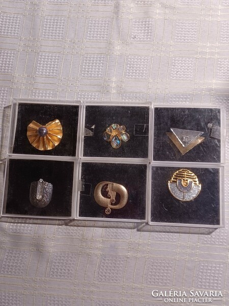 Shawl buckle, badge, brooch, scarf clip-canavate riera-pc/price