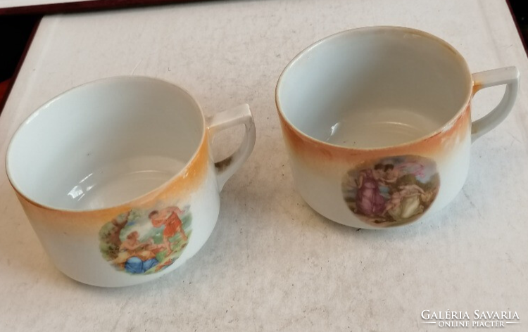 Drasche tea cups.