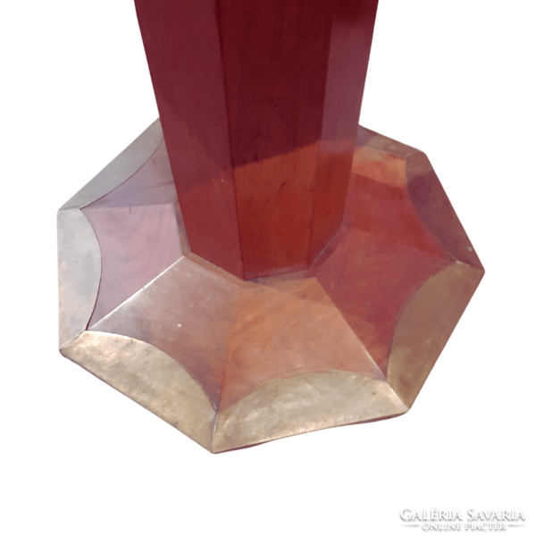 Üveges réz szegélyű körasztal B0431