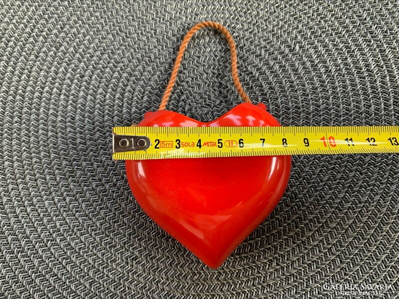Drasche red heart-shaped porcelain wall small flowerpot or holy water container