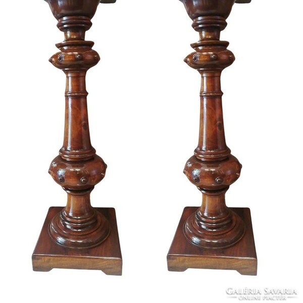 Pair of wooden polished pedestals b00376
