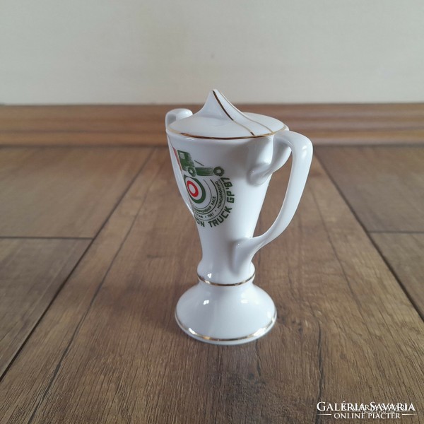 Old Raven House truck eb '87 porcelain mini goblet
