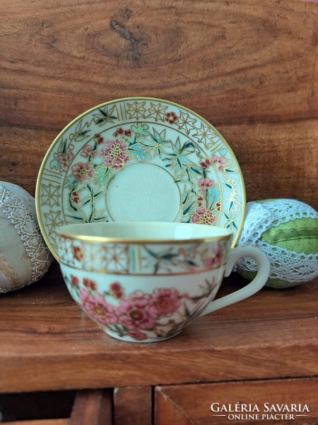 Zsolnay mocha cup with bamboo pattern