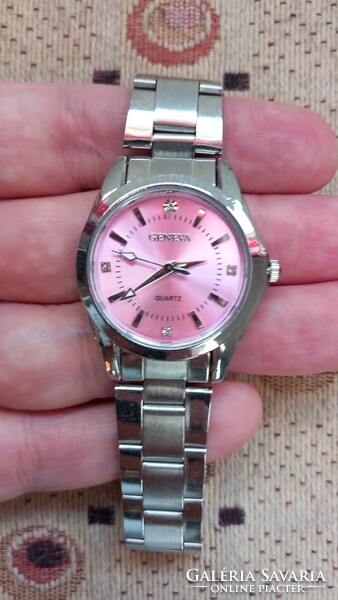 Women's stainless steel Geneva quartz watch.