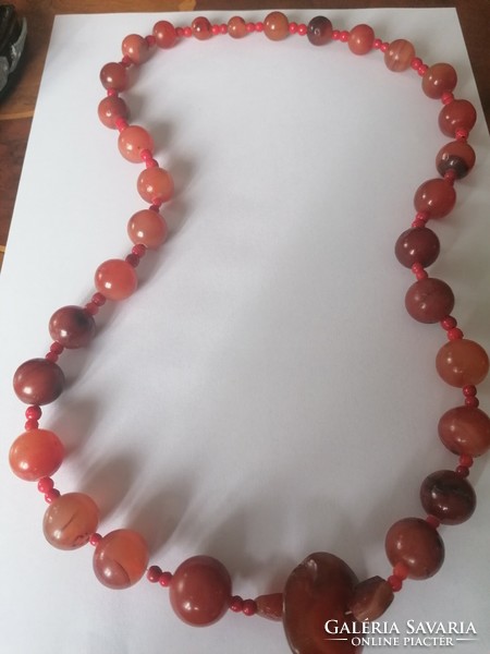 Old heavy large-eyed carnelian necklace 72 cm
