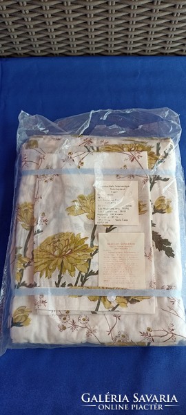 Bedding set - 1986, never used