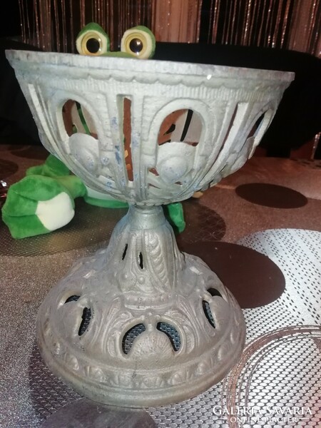 From the collection, a kerosene cup, base 3