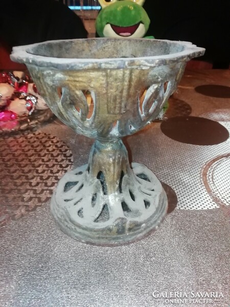 From the collection, a kerosene cup, base 14