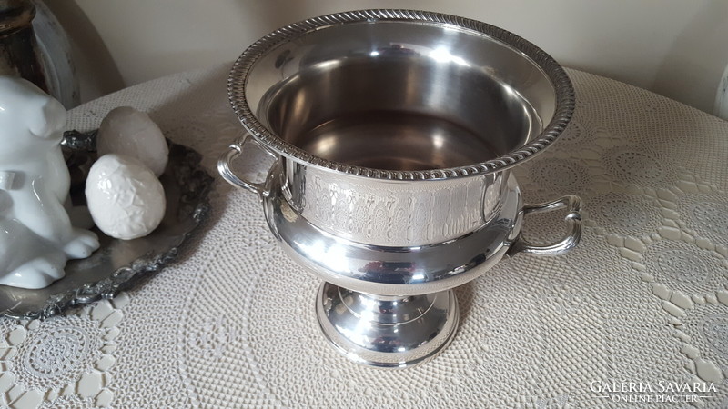 Wonderful, English Arthur Price silver-plated champagne, ice bucket