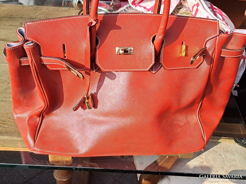 Leather women's bag