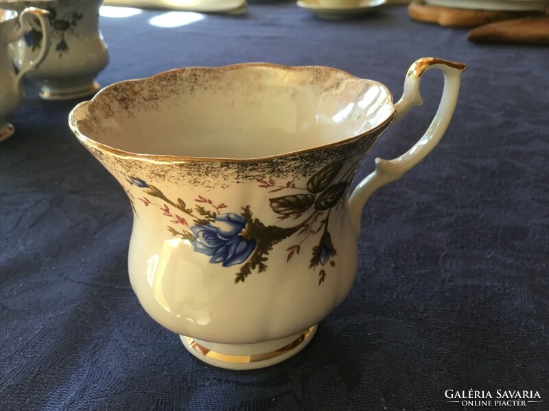 Chodziez antik porcelán csésze, bő 2 dl-es, teás vagy hosszú kávés