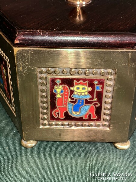 Horváth kinga gift box with fire enamel decoration (f0006)