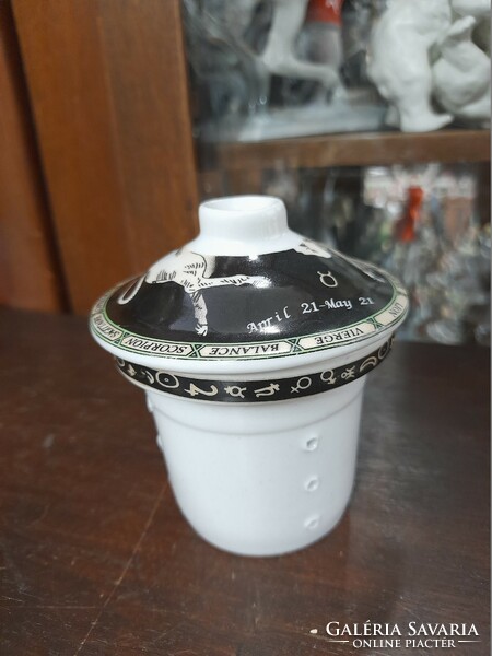 Retro taurus bull horoscope tea grass porcelain holder.